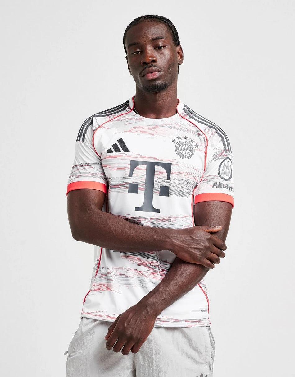 FC Bayern Munich - Away Shirt 25/26