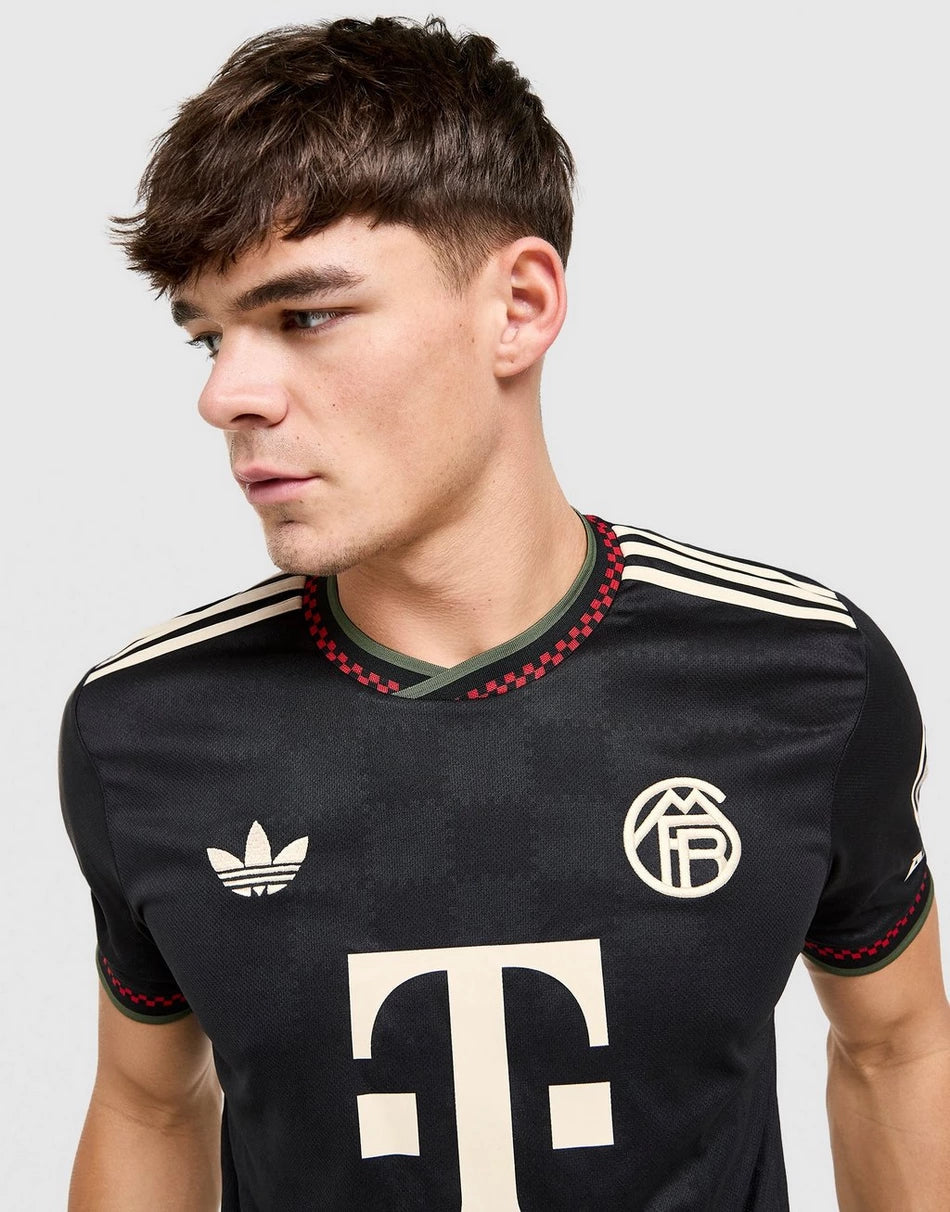 FC Bayern Munich - 3rd Shirt 25/26